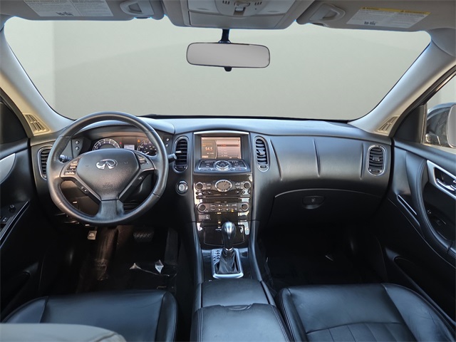 Used 2017 INFINITI QX50 Base with VIN JN1BJ0RR1HM412913 for sale in Raynham, MA