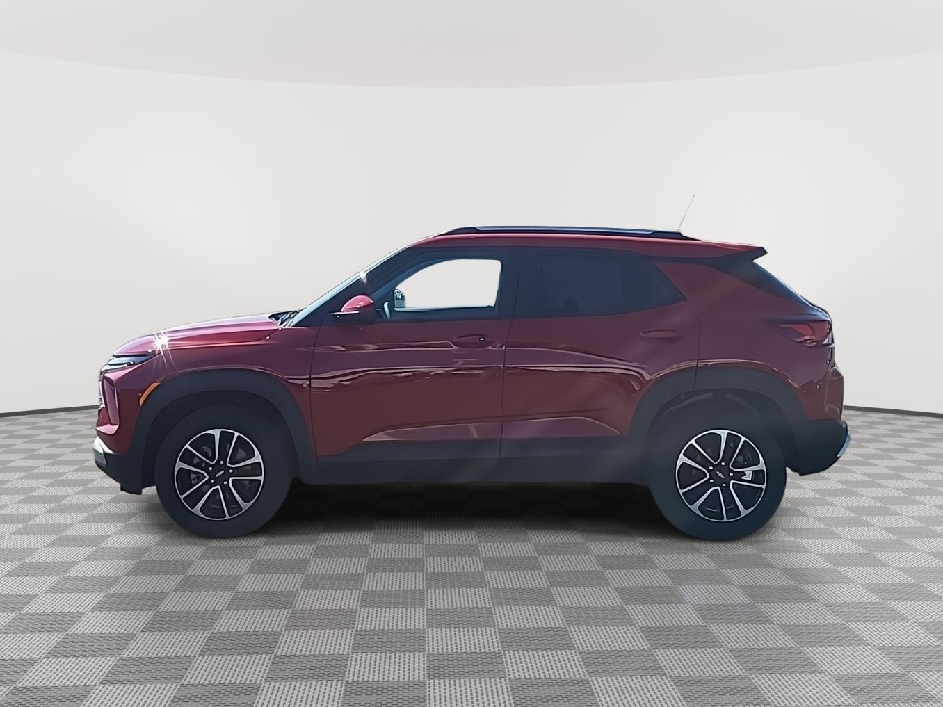 2026 Chevrolet Trailblazer LT photo 2