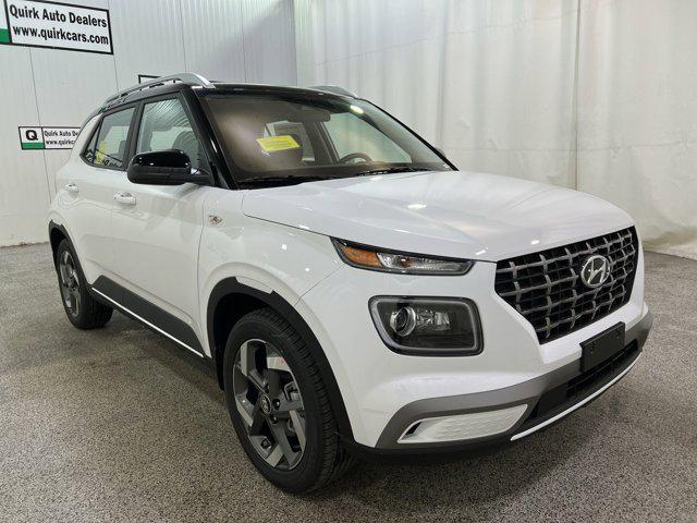 2025 Hyundai Venue Limited's photo