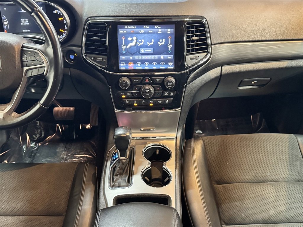 2021 Jeep Grand Cherokee Laredo photo 22