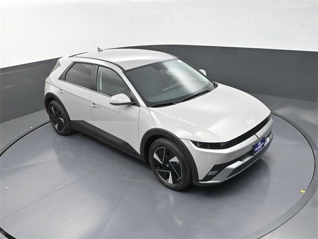 2025 Hyundai Ioniq 5 SE photo 21