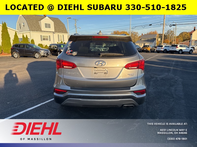 2017 Hyundai Santa Fe Sport Base photo 2