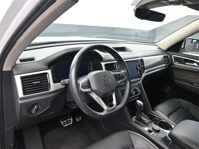 2023 Volkswagen Atlas V6 SEL Premium R-Line photo 31