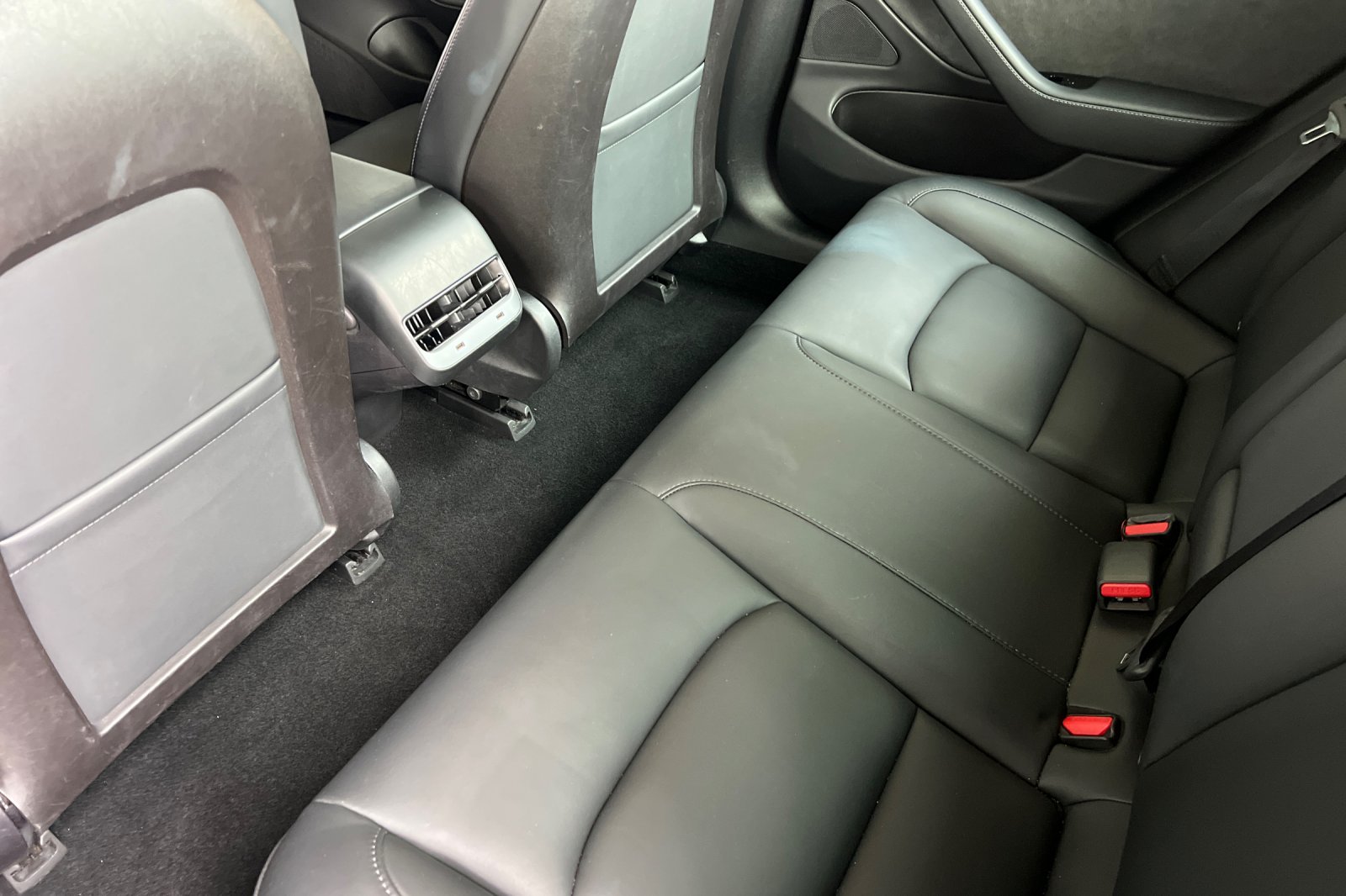 2019 Tesla Model 3 photo 11