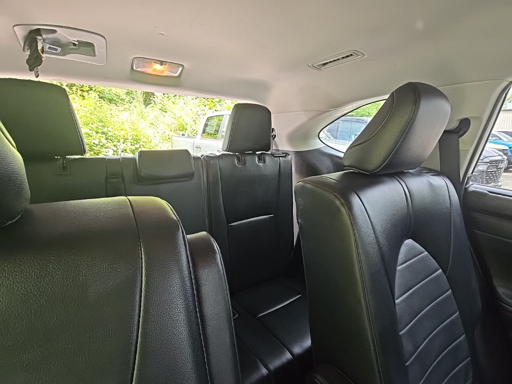 2022 Toyota Highlander XLE photo 15