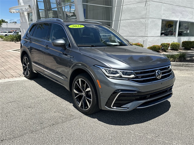 2022 Volkswagen Tiguan SEL Premium R-Line photo 4