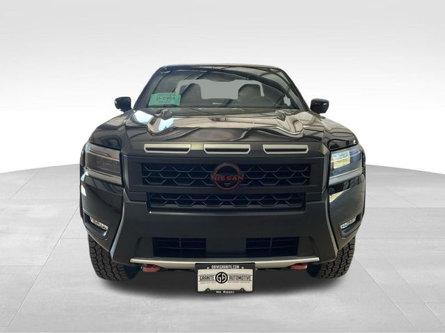 2025 Nissan Frontier Crew Cab PRO-4X photo 2