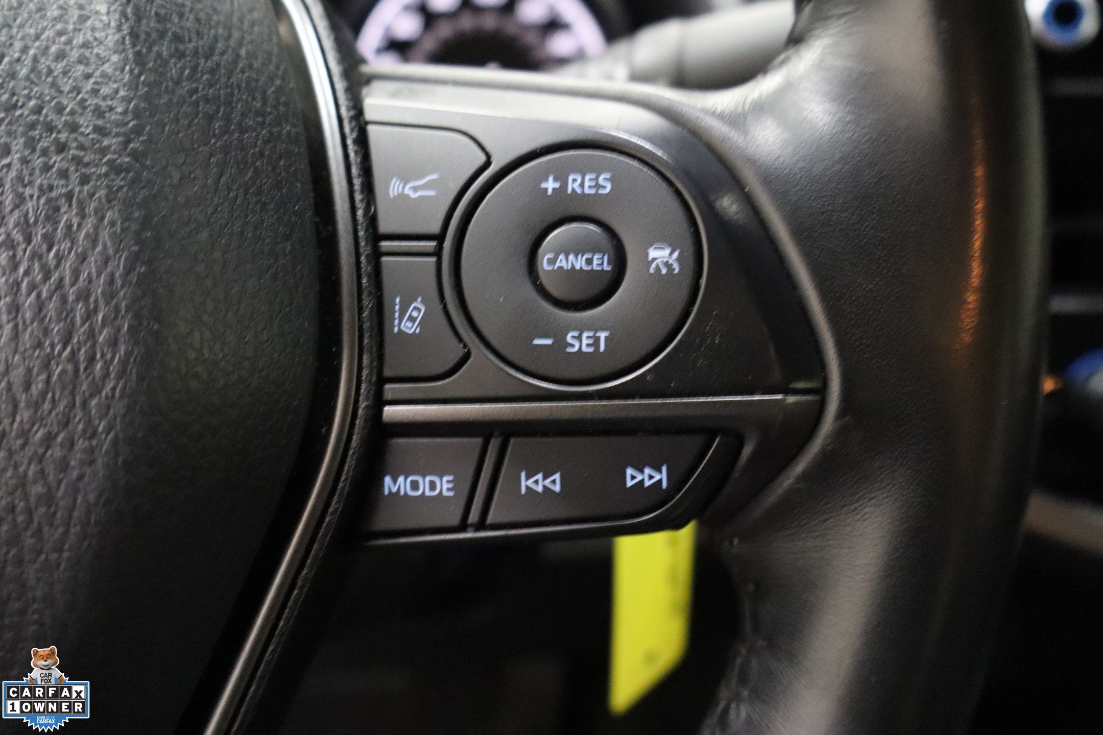 2023 Toyota Camry SE photo 12