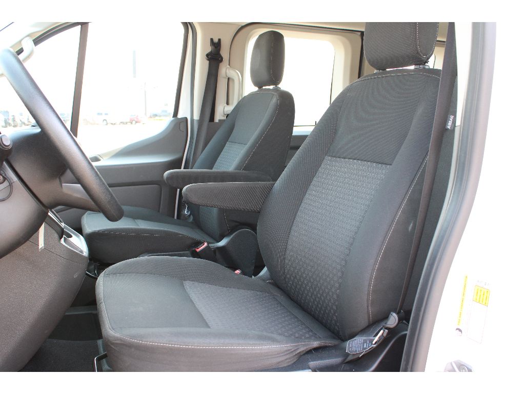 2021 Ford Transit XLT photo 10