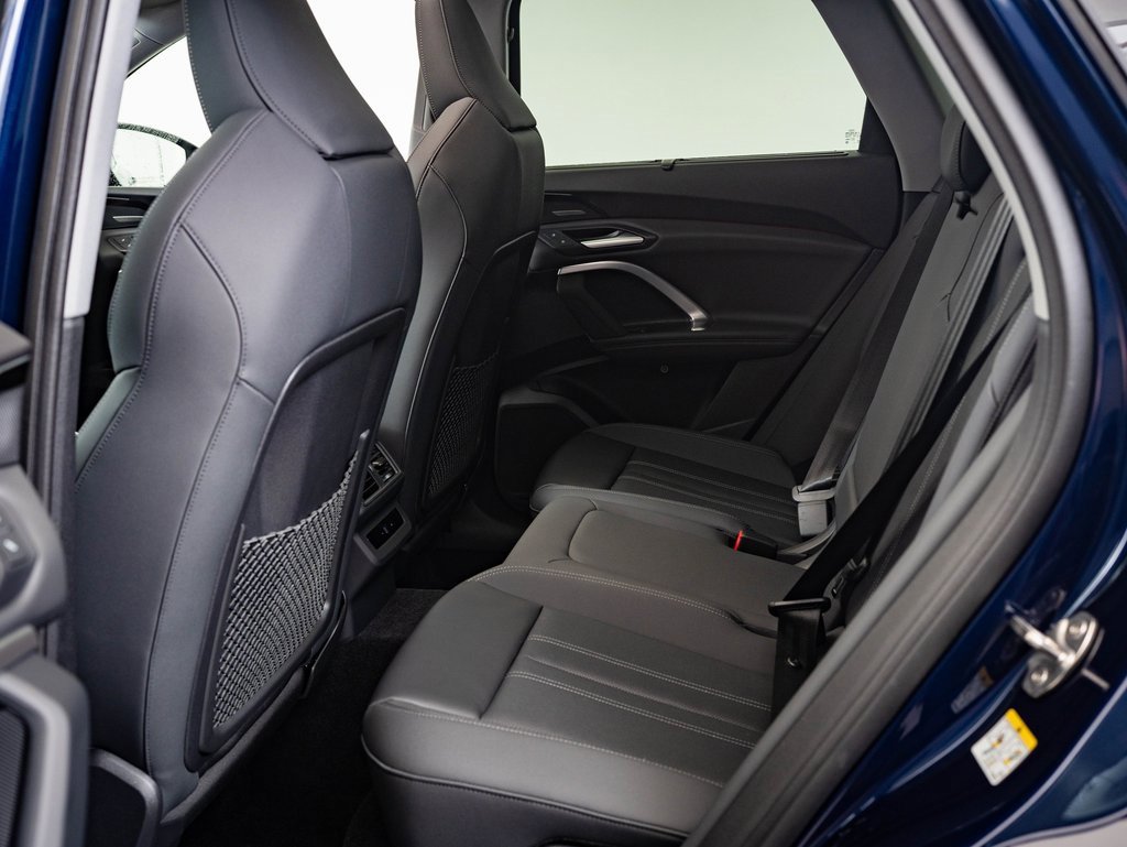 2025 Audi Q5 2.0T Premium Plus photo 30
