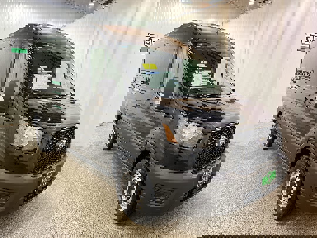 New 2025 Agate Black Metallic Ford BASE image 1