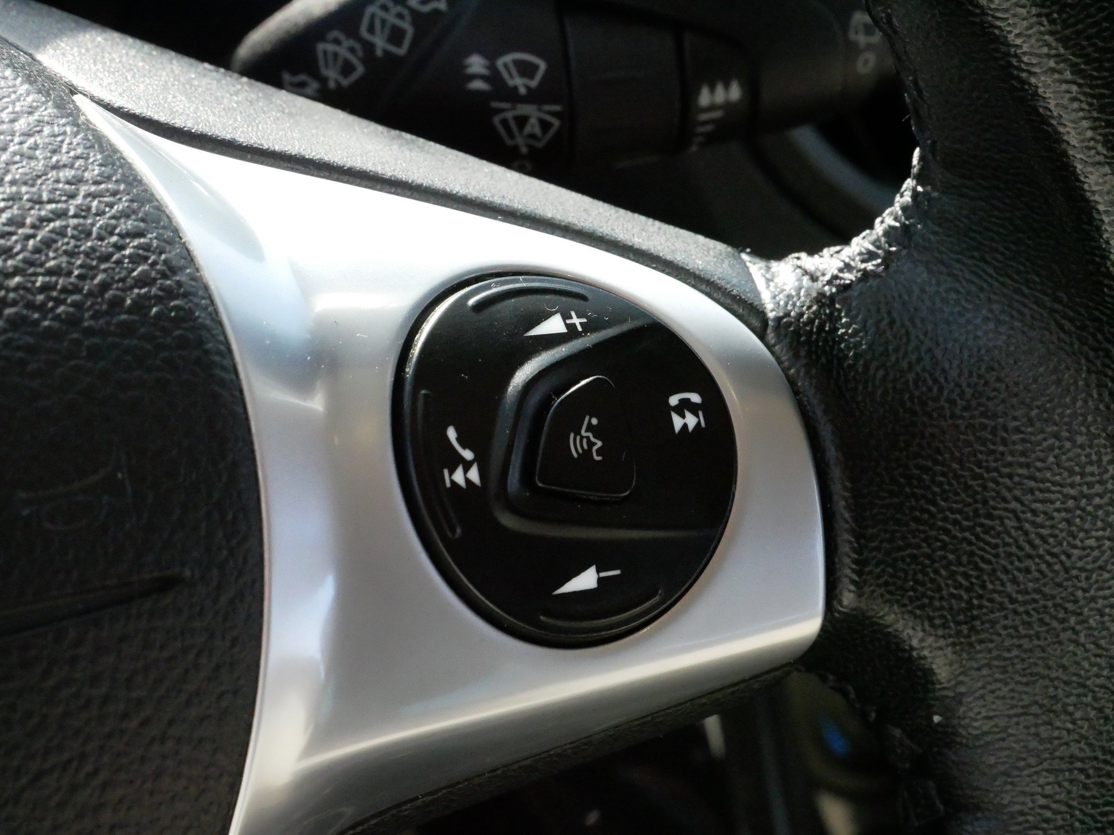 2016 Ford Escape Titanium photo 21