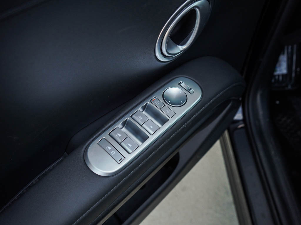 2026 Hyundai Palisade SEL photo 17