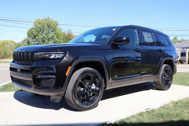 2025 Jeep Grand Cherokee Limited photo 6