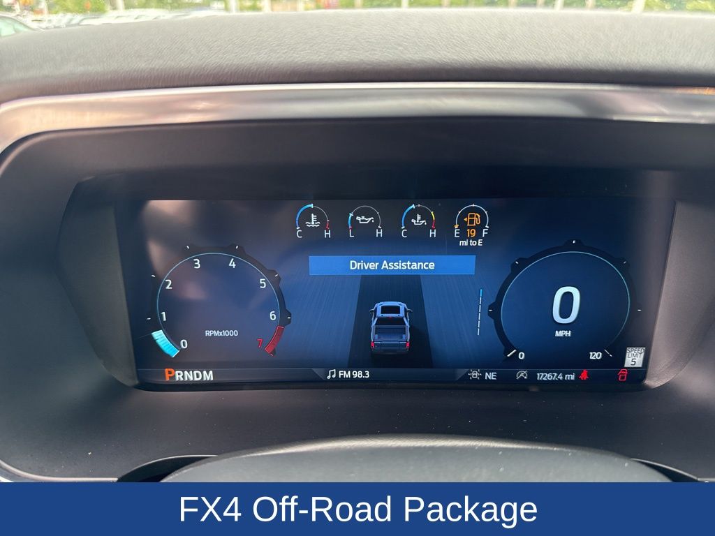 2024 Ford F-150 Platinum photo 15