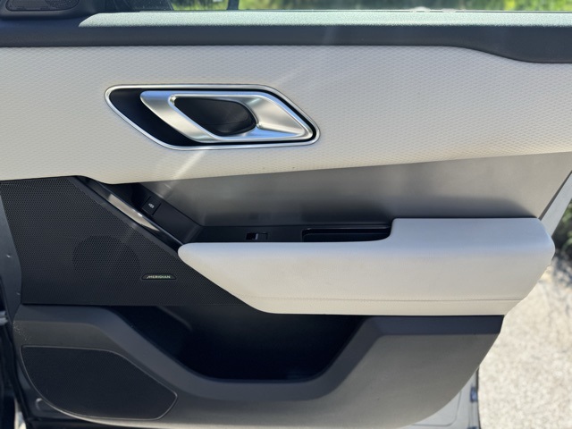 2021 Land Rover Range Rover Velar S photo 15