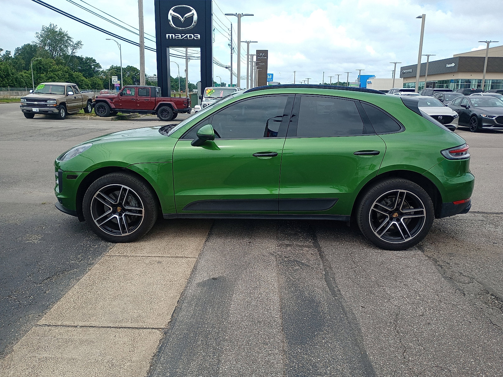 2021 Porsche Macan S photo 4