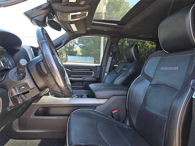 2020 Ram 3500 Laramie photo 15
