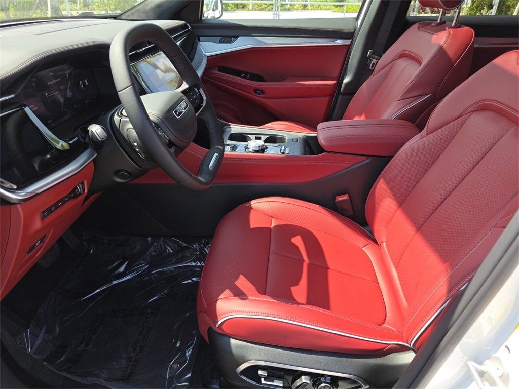 2025 Jeep Wagoneer S Launch Edition photo 13
