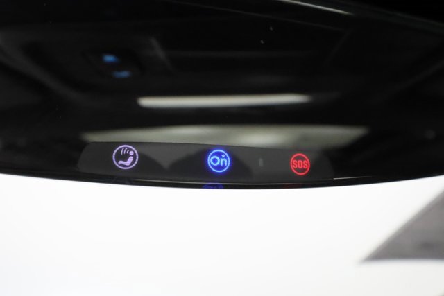 2015 Chevrolet Camaro 1LT photo 15