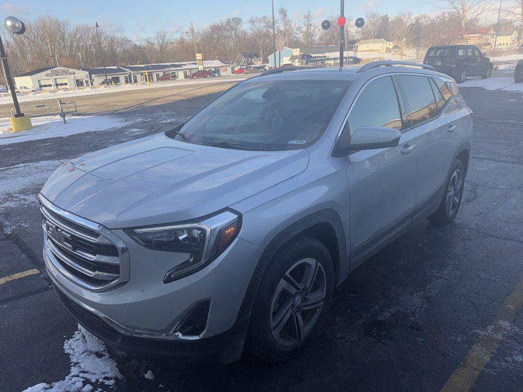 2020 GMC TERRAIN - Image 1