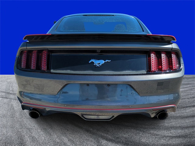 2015 Ford Mustang EcoBoost photo 4