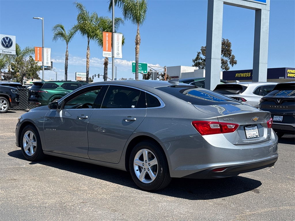 2023 Chevrolet Malibu 1LT photo 9