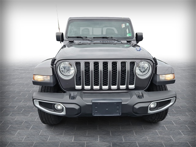 2023 Jeep Gladiator Overland photo 2