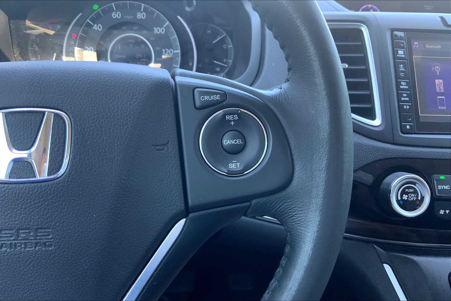 2016 Honda CR-V EX-L photo 23