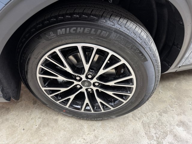 2025 Ford Escape Plug-In Hybrid Base photo 28