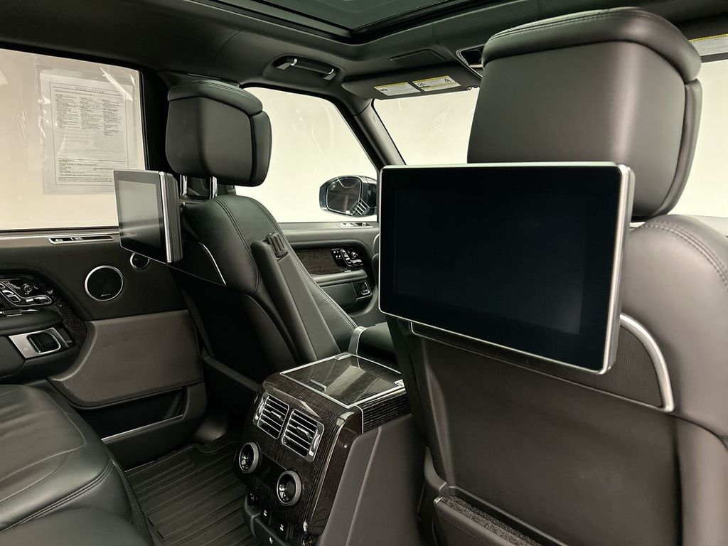 2020 Land Rover Range Rover Autobiography photo 7