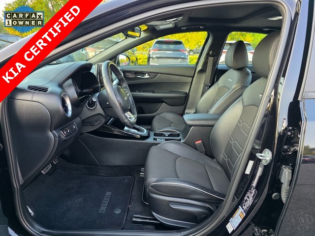 2022 Kia Forte GT-Line photo 15