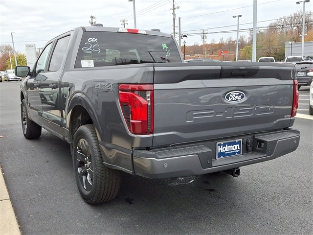 2025 Ford F-150 STX photo 4