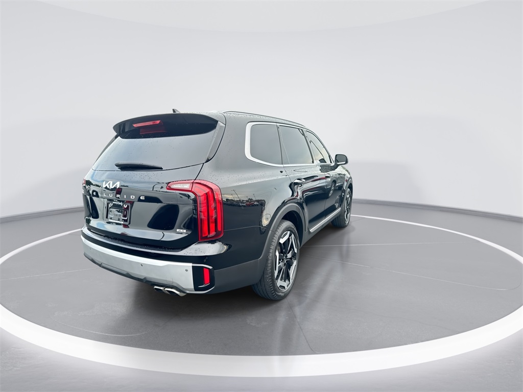2024 Kia Telluride S photo 8