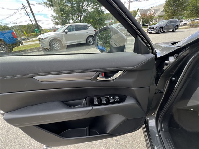 2025 Mazda CX-5 2.5 S Preferred photo 5