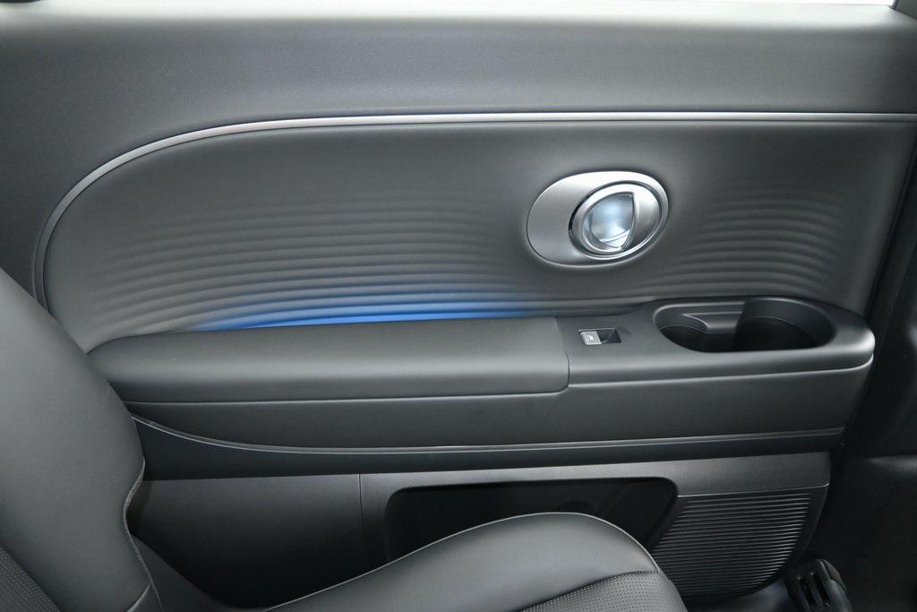 2026 Hyundai Ioniq SEL photo 23