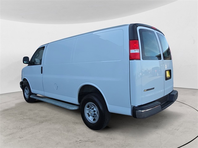 2023 Chevrolet Express 2500 Work Van photo 3