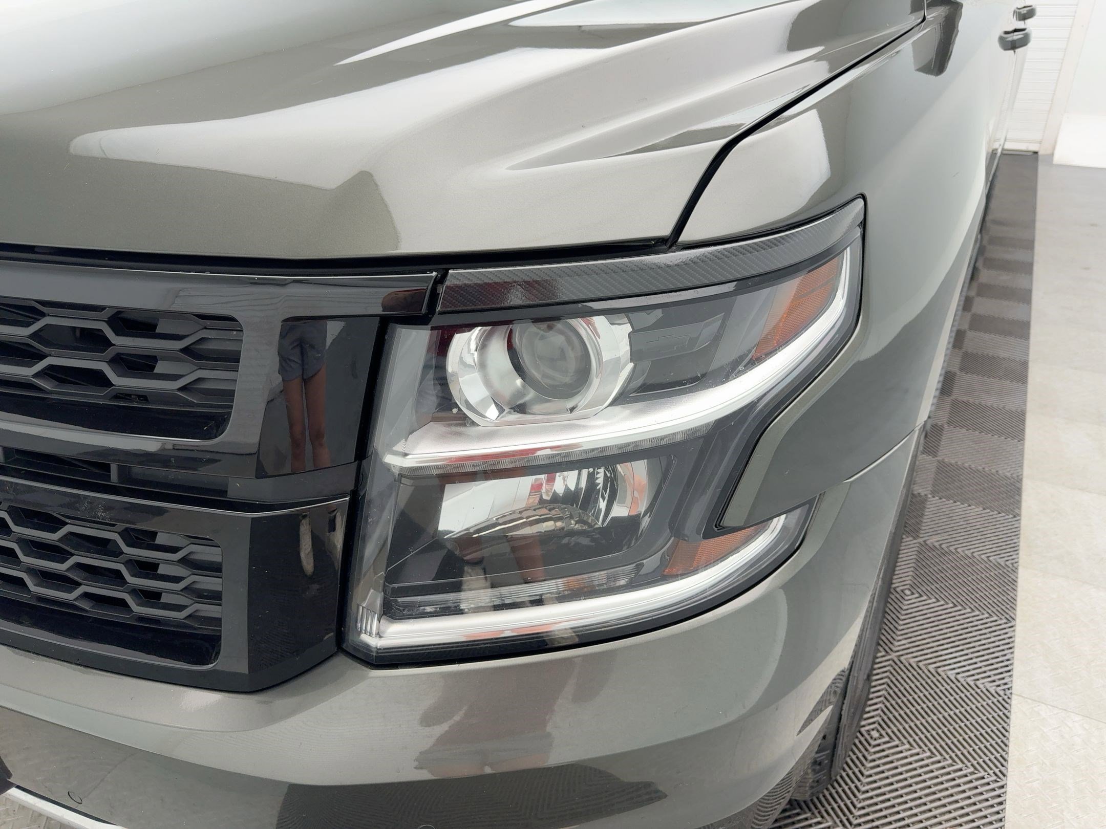 2019 Chevrolet Tahoe LT photo 10