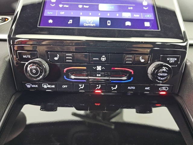 2025 Jeep Grand Cherokee Altitude photo 18