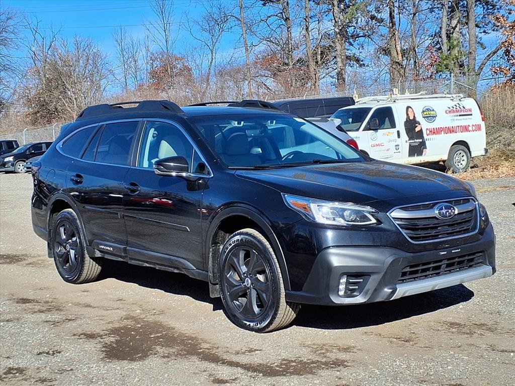 2022 Subaru Outback Limited photo 3
