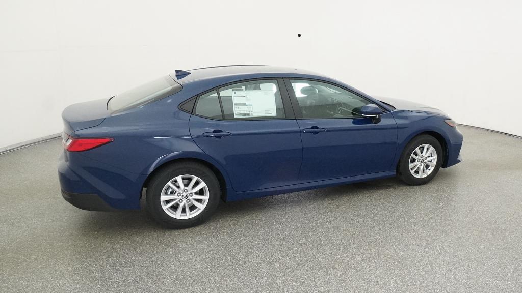 2026 Toyota Camry LE photo 24