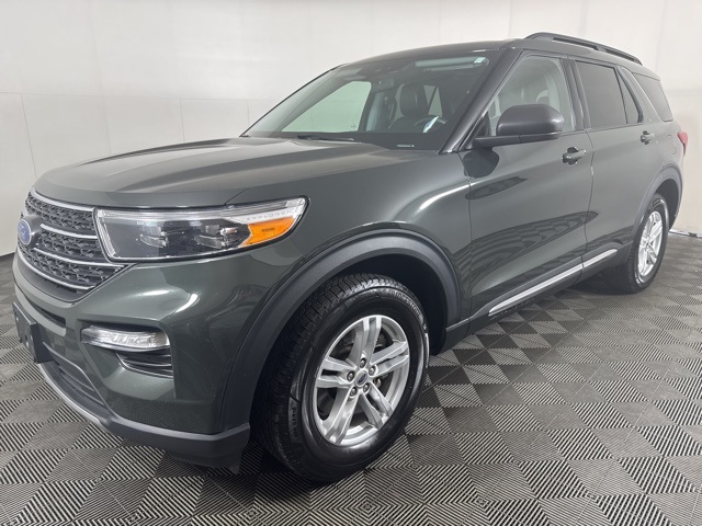 2022 Ford Explorer XLT photo 7