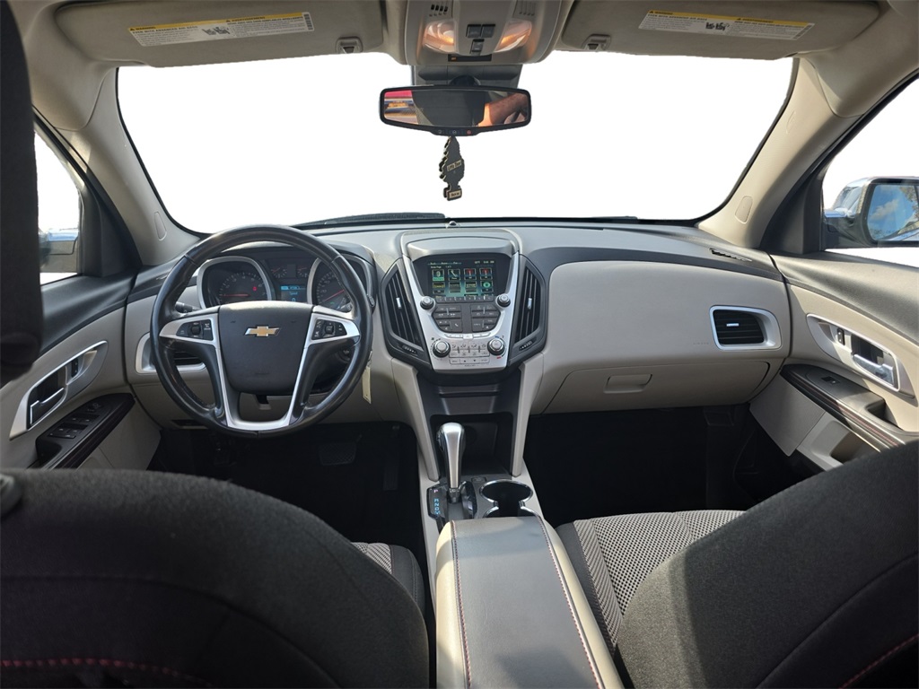 2014 Chevrolet Equinox LT photo 2