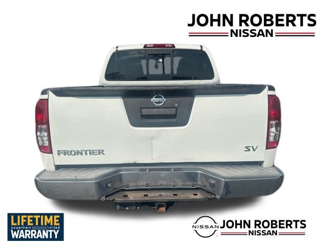 2014 Nissan Frontier SV photo 5