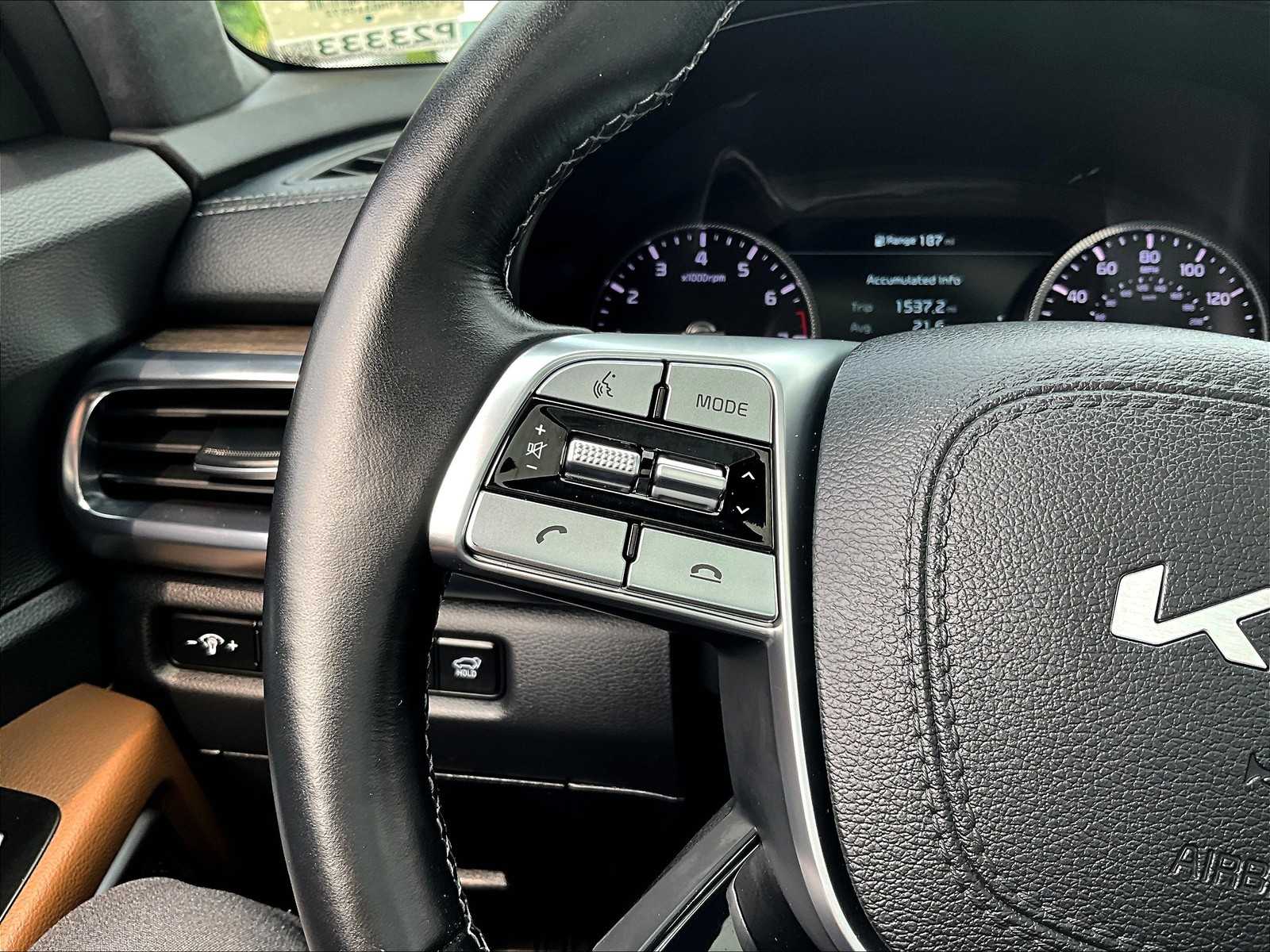 2022 Kia Telluride SX photo 23