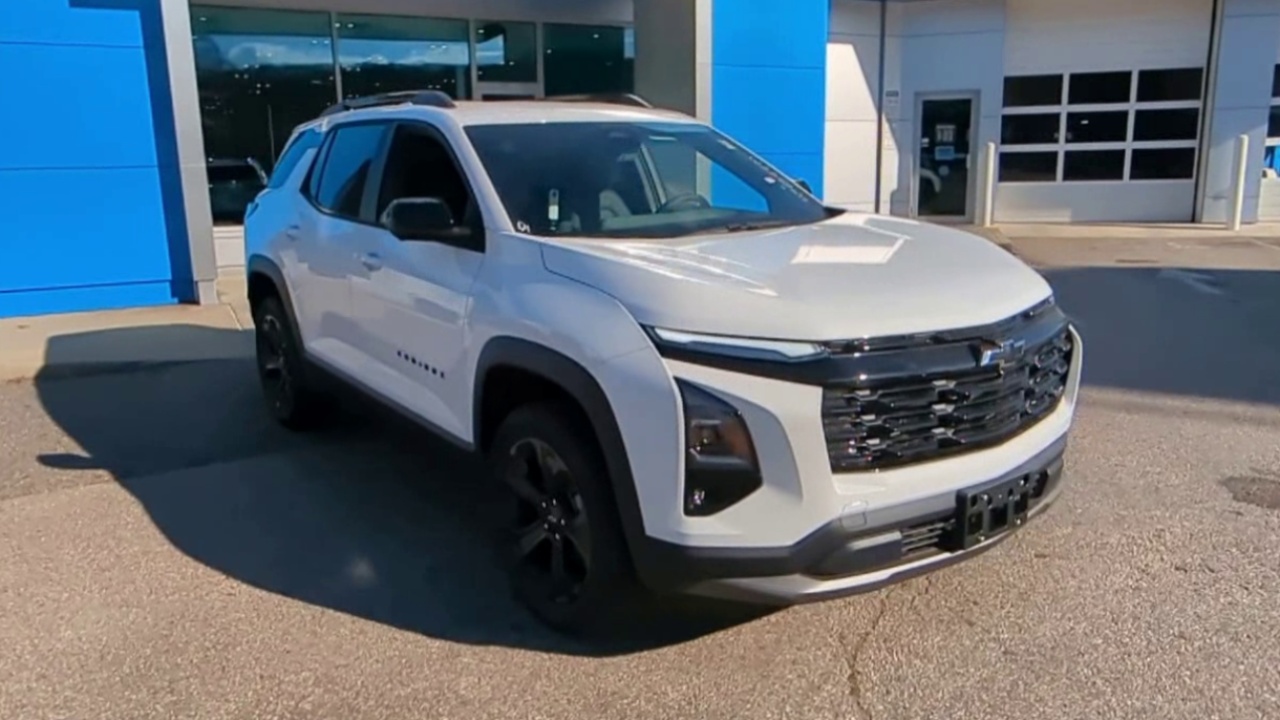 2025 Chevrolet Equinox LT photo 25