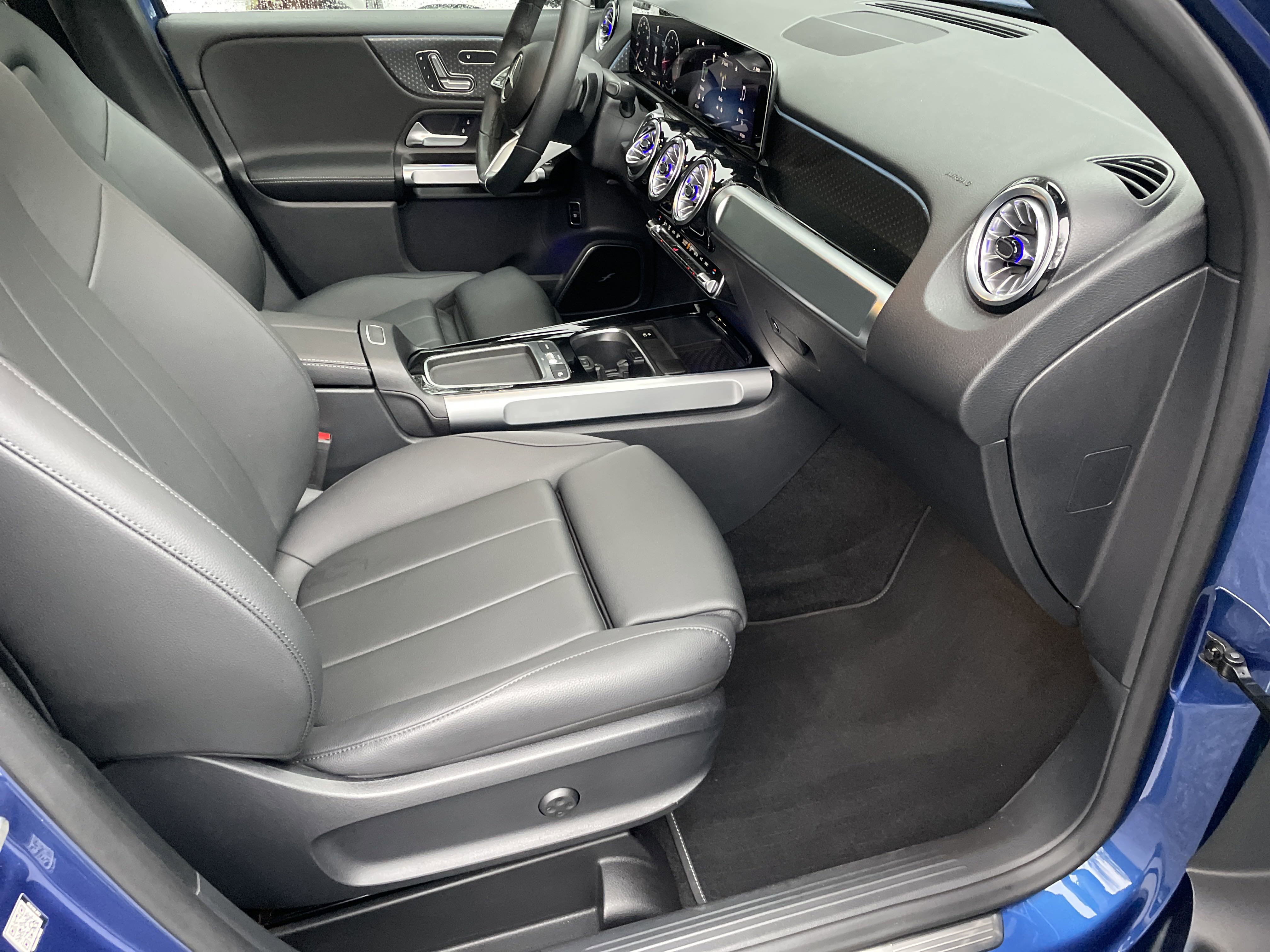 2024 Mercedes Benz GLB 250 4MATIC photo 26