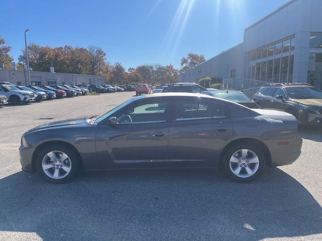 Used 2013 Dodge Charger SE with VIN 2C3CDXBG4DH566852 for sale in Norfolk, VA