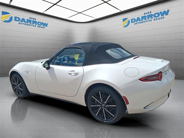 2024 Mazda MX-5 Miata Miata Grand Touring photo 3