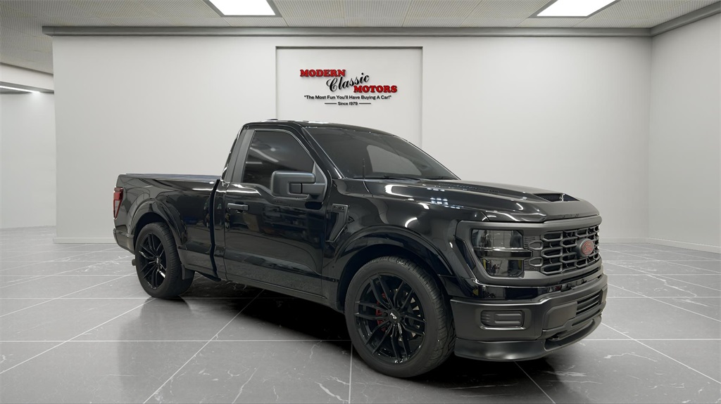 2024 Ford F-150 XL's photo
